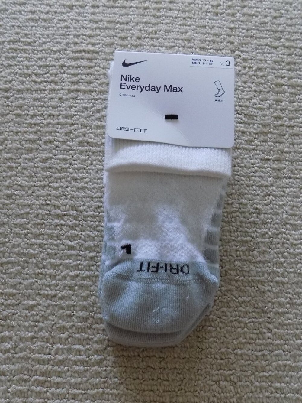 NWT MENS NIKE EVERYDAY MAX CUSHIONED ANKLE SOCKS WHITE GREY #2